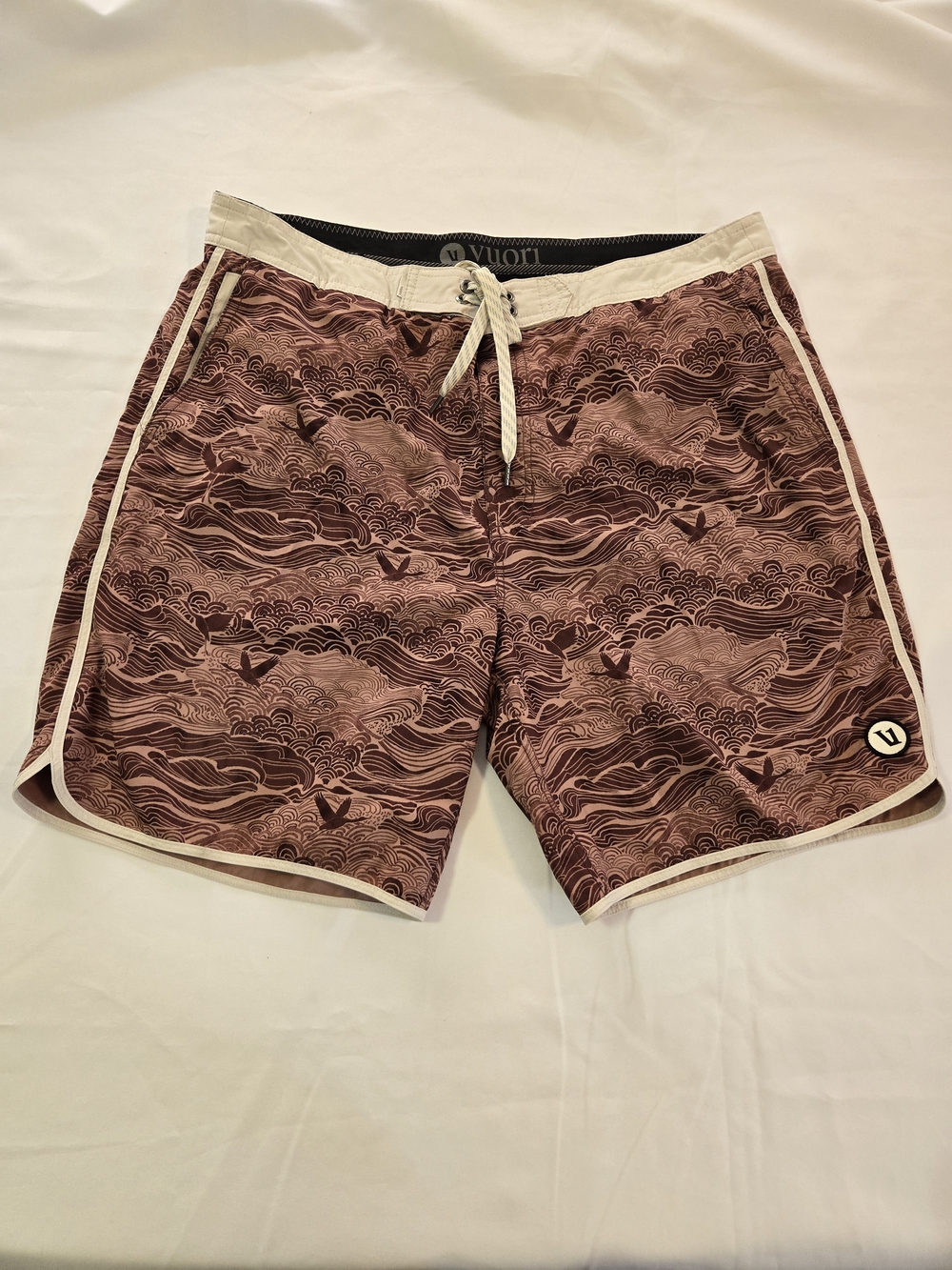 Vuori Men's Wave Print Board Shorts in Mauve & Cream